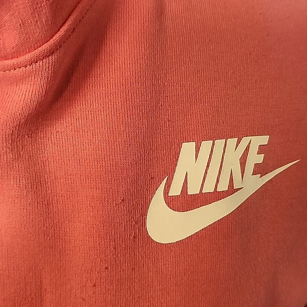 Juniors Nike size medium hooded sweatshirt - Picture 7 of 8